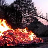 1104S 04 Osterfeuer Nesthauser See